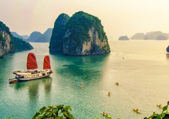 Croisières dans la Baie de Bai Tu Long
