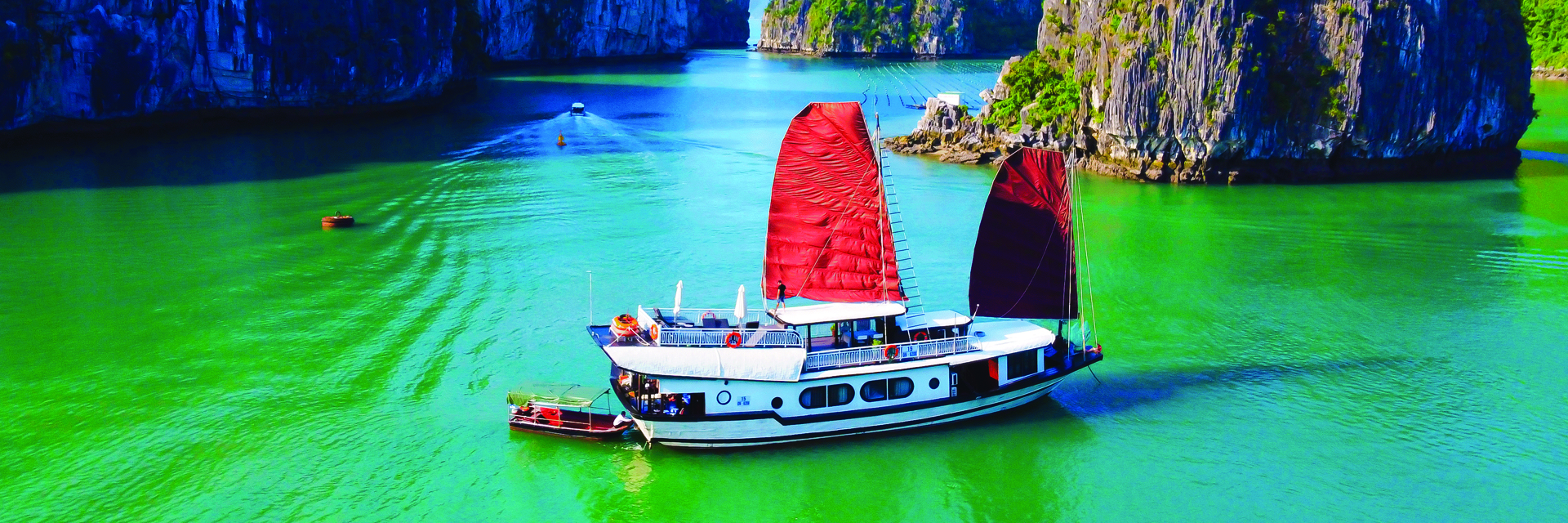Croisières dans la Baie de Bai Tu Long