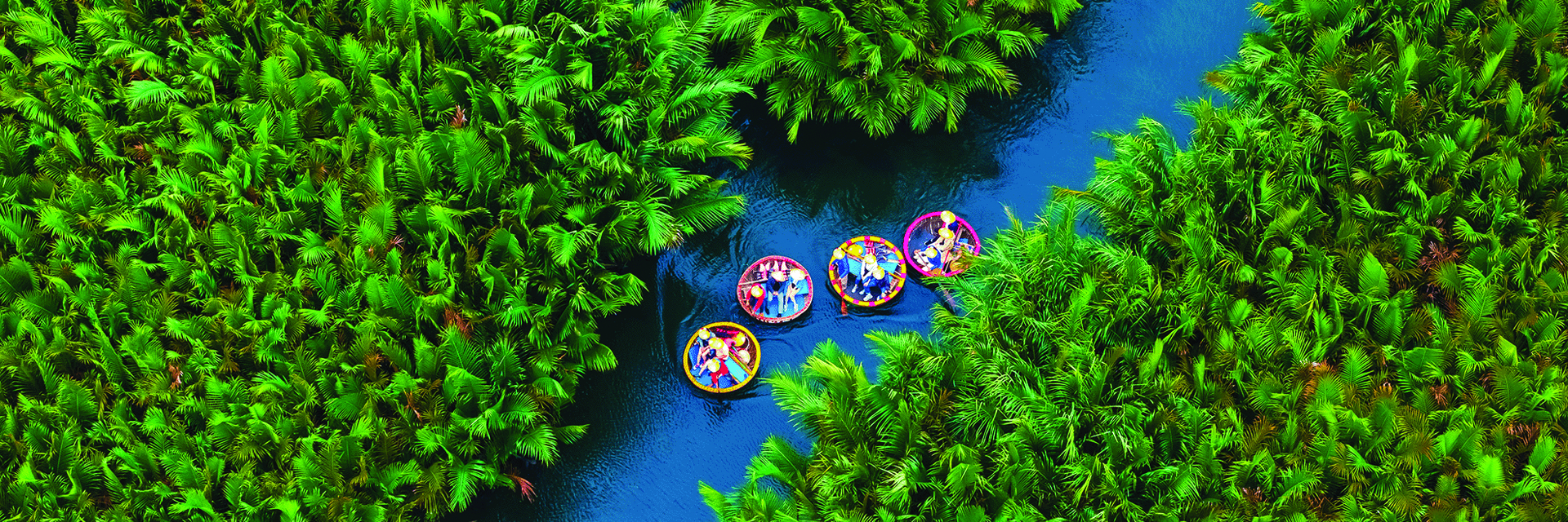 Découverte du Vietnam en famille : de la baie de Lan Ha au marché flottant du Mékong 